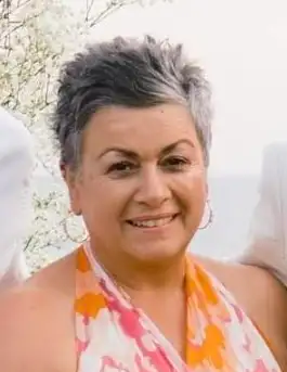 Helen Vakalis