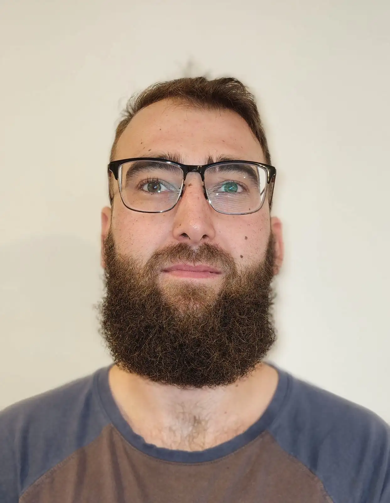 Khian Hofner-Antrim